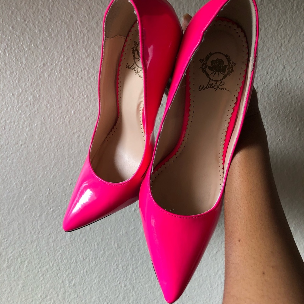 Heels - Picture 5 of 5